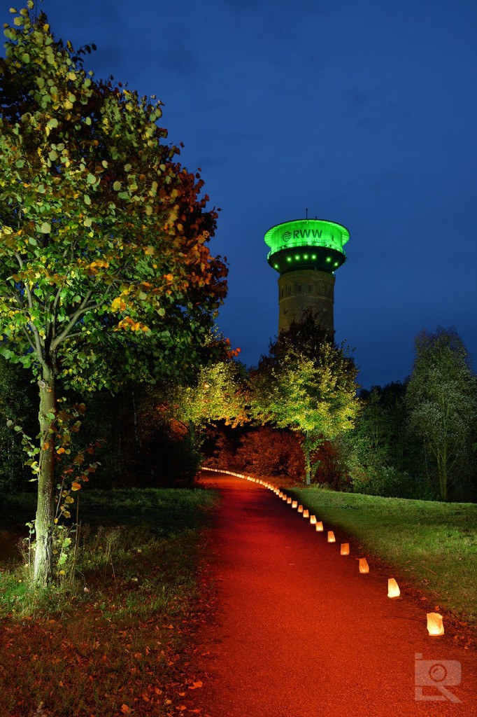 Lampions at water tower
