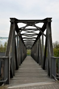 Lunch box bridge - day