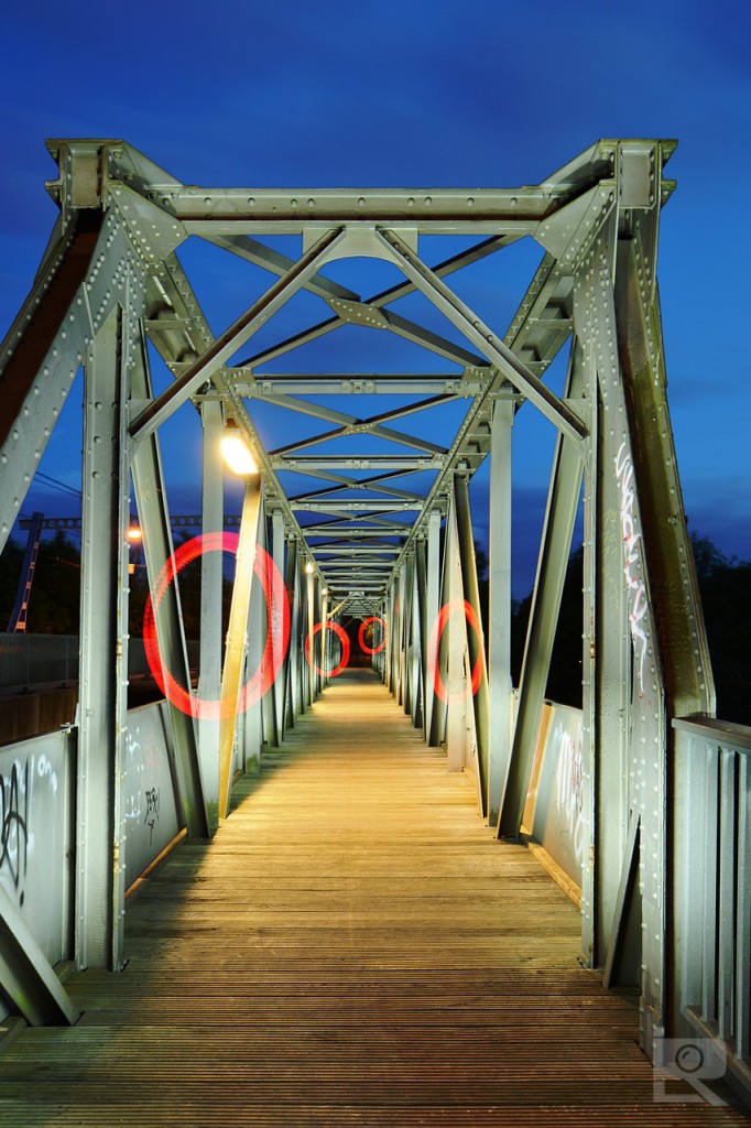 Lunch box bridge